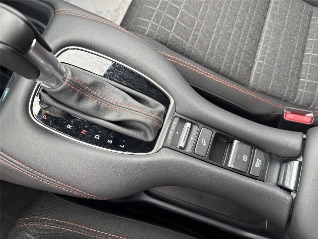 Used 2025 Honda HR-V Sport image 16