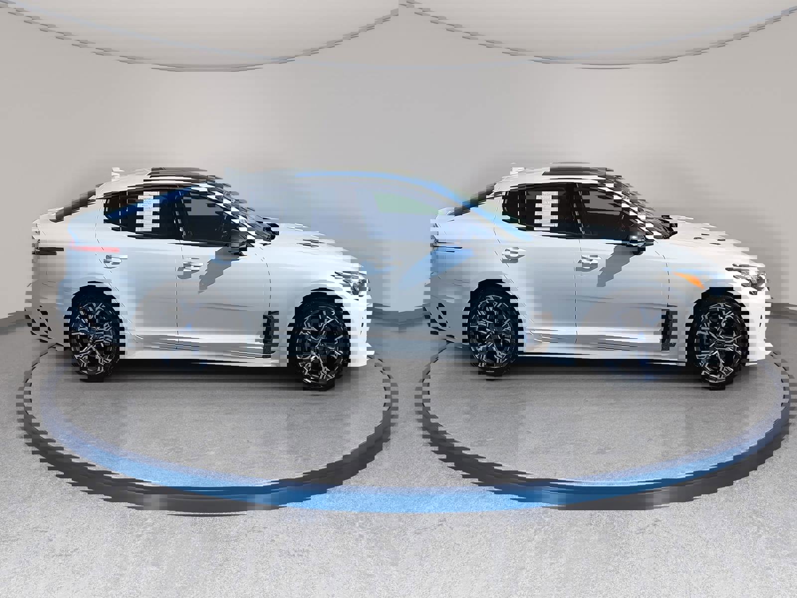 Used 2020 Kia Stinger GT-Line w/ Sun & Sound Package image 4