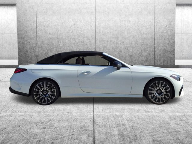 Certified 2024 Mercedes-Benz CLE 300 4MATIC Cabriolet image 4
