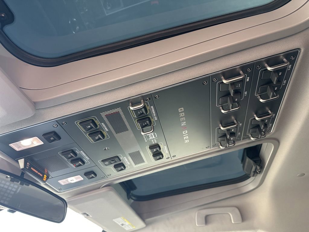 Used 2024 INEOS Grenadier Fieldmaster Edition image 19