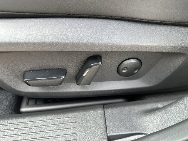 New 2026 Nissan Rogue Platinum AWD/4WD image 23