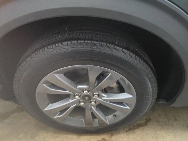 Used 2023 Ford Explorer XLT w/ Equipment Group 202A image 19