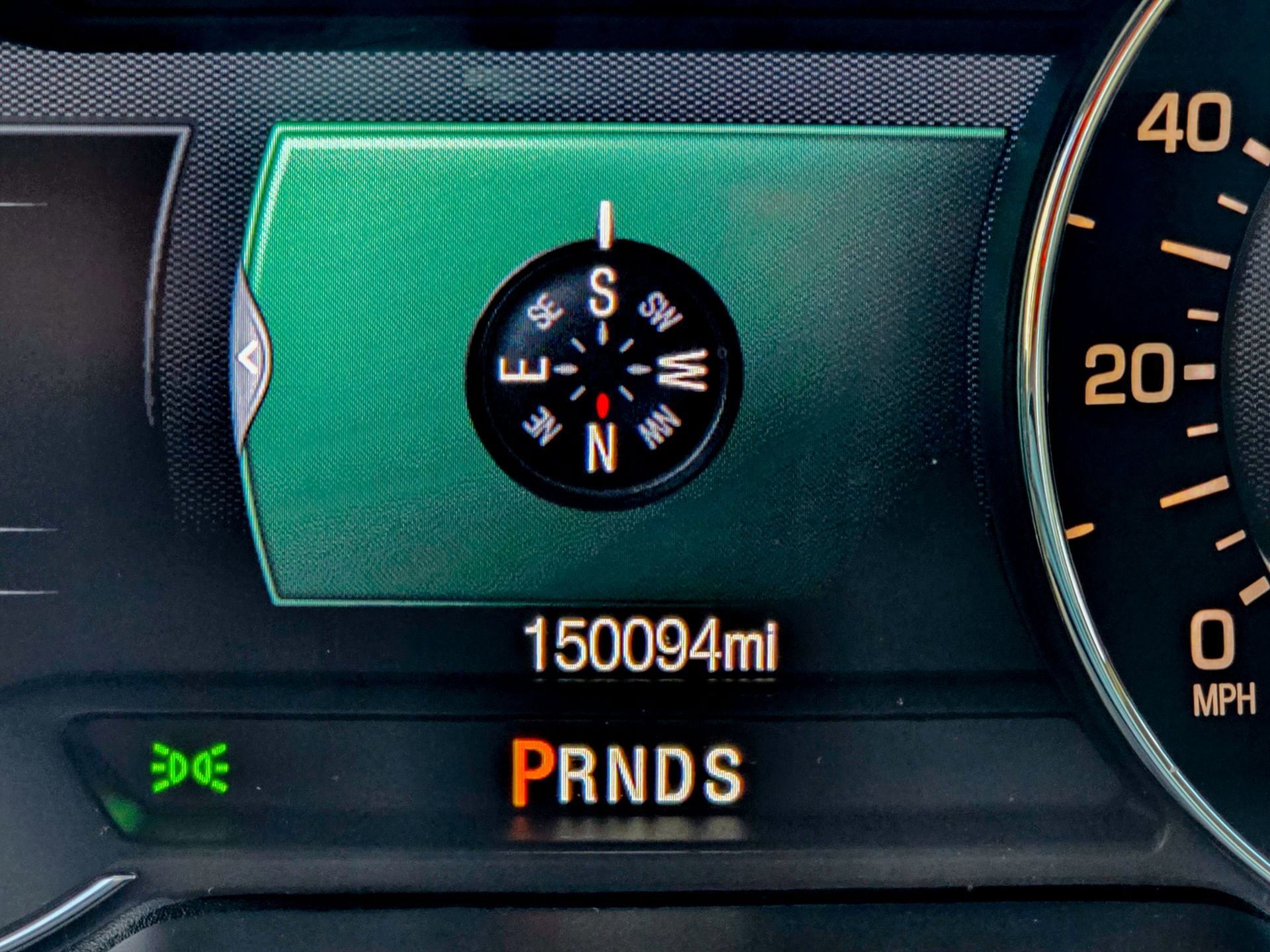 Used 2016 Lincoln MKZ image 19