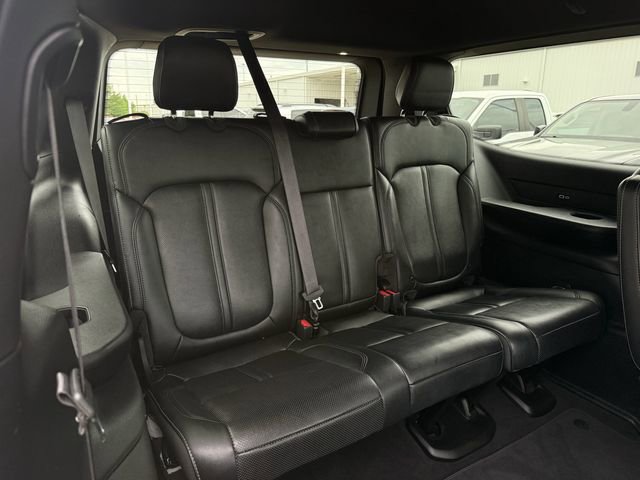 Used 2024 Jeep Wagoneer Series II AWD/4WD image 33