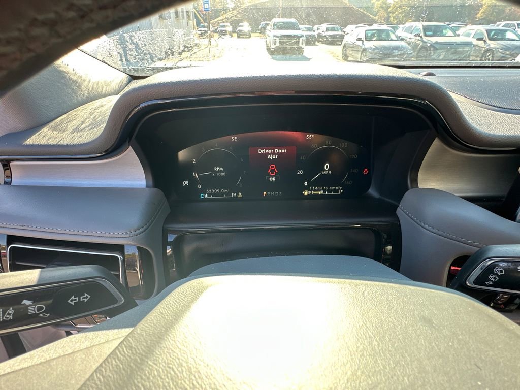 Used 2022 Lincoln Nautilus Reserve w/ Equipment Group 201A image 26