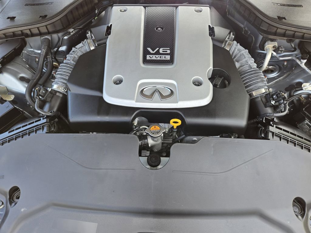 Used 2015 INFINITI Q50 Premium w/ Deluxe Touring Package RWD image 31