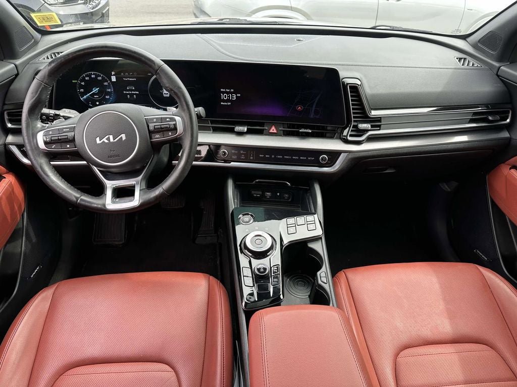 Certified 2025 Kia Sportage SX Prestige AWD/4WD image 16