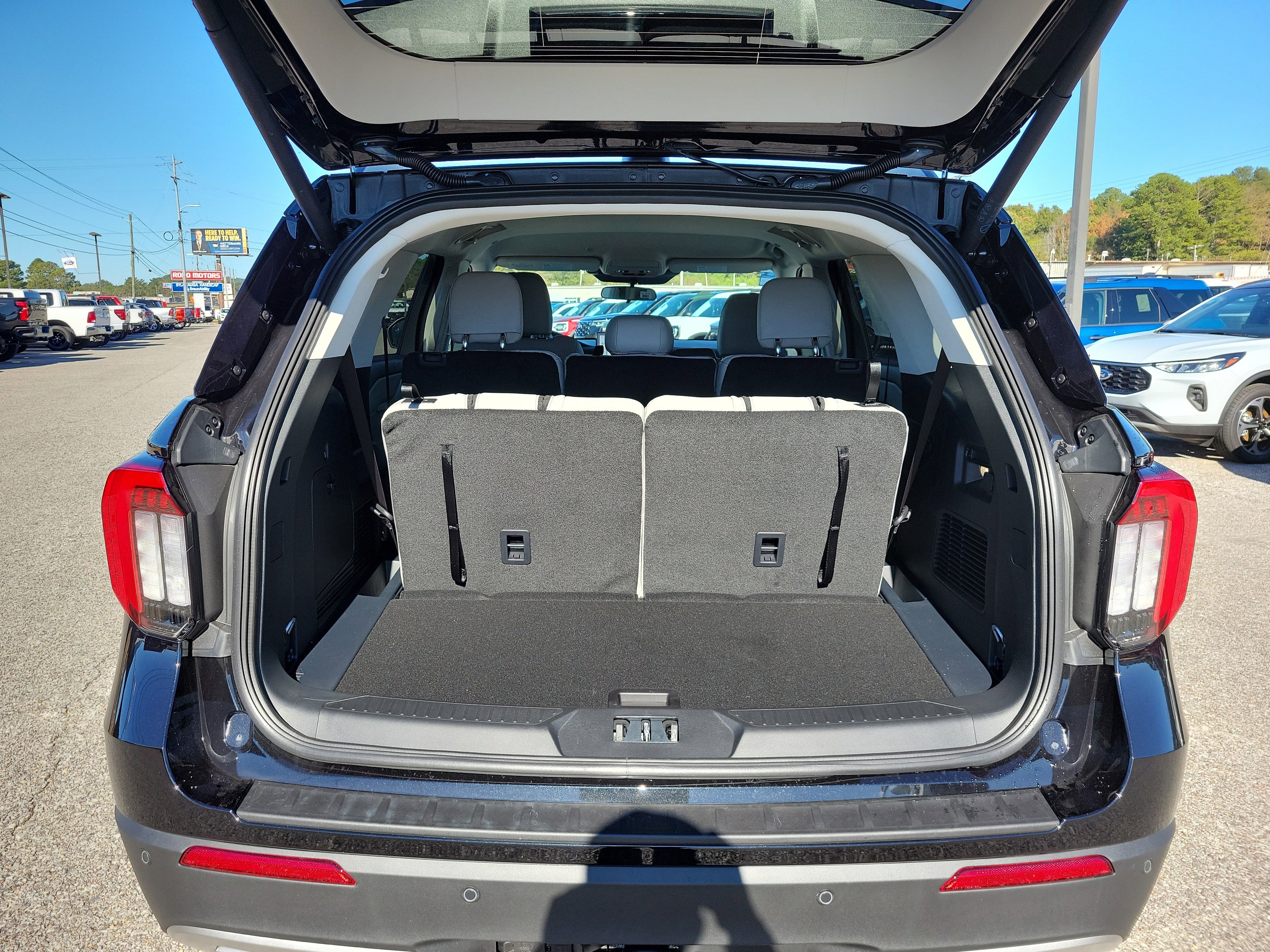 New 2026 Ford Explorer Active w/ Active Comfort Package image 10