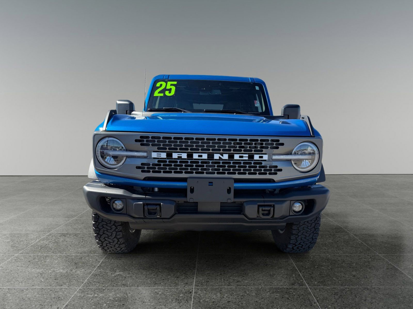 Used 2025 Ford Bronco Badlands AWD/4WD image 11
