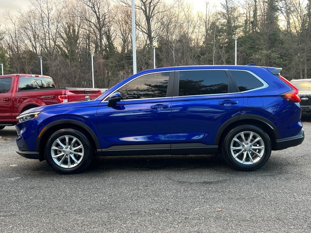 Used 2024 Honda CR-V EX-L image 3