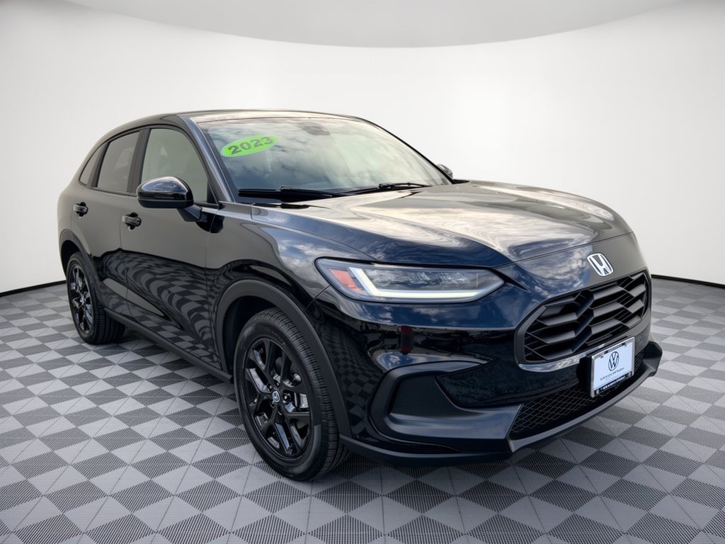 Used 2023 Honda HR-V Sport image 7