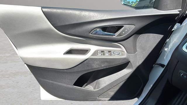 Used 2023 Chevrolet Equinox LT w/ LPO, Floor Liner Package FWD image 18