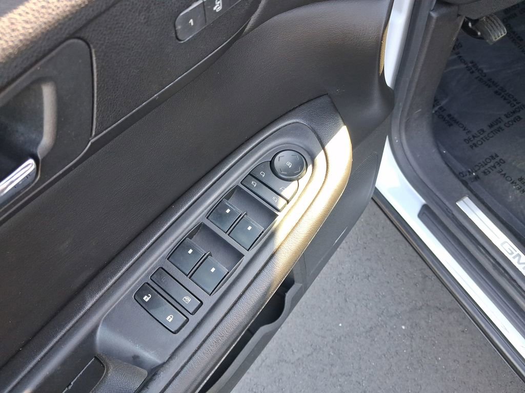 Used 2017 GMC Acadia Limited SLT image 14