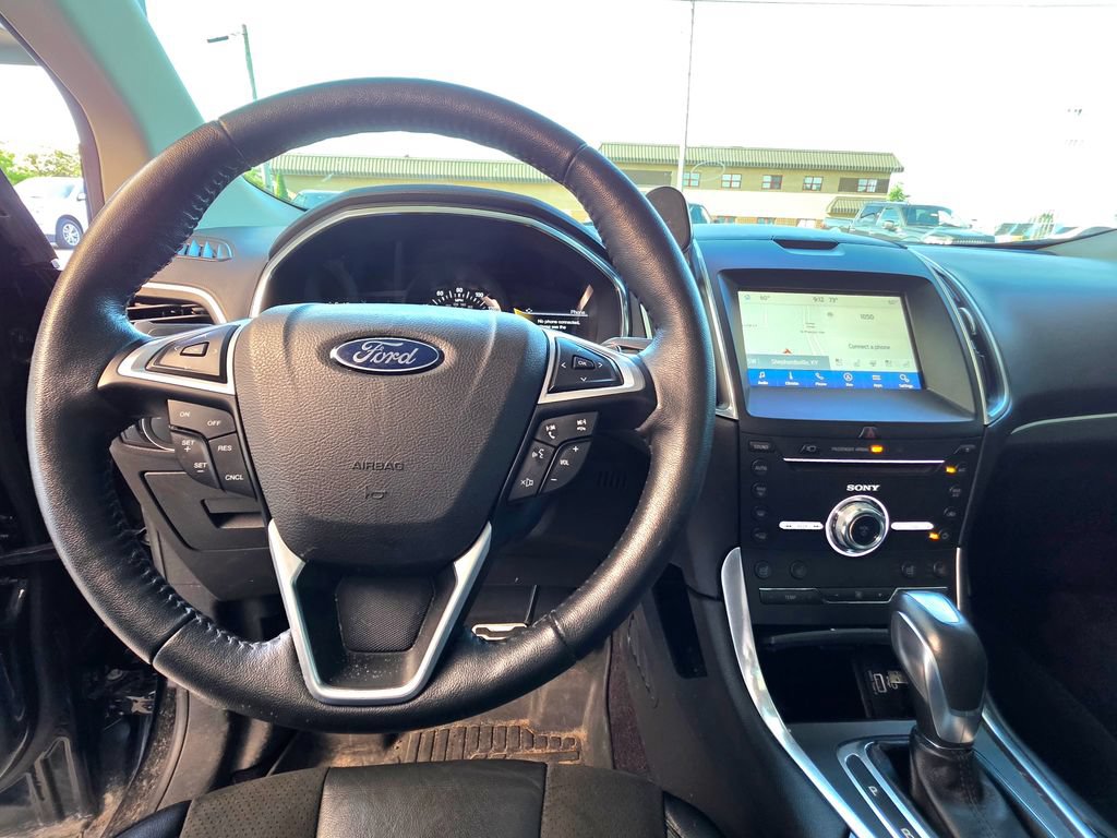 Used 2017 Ford Edge Sport w/ Equipment Group 401A AWD/4WD image 13