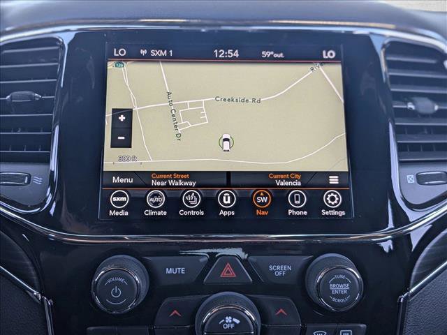 Used 2020 Jeep Grand Cherokee Limited w/ Luxury Group II image 11