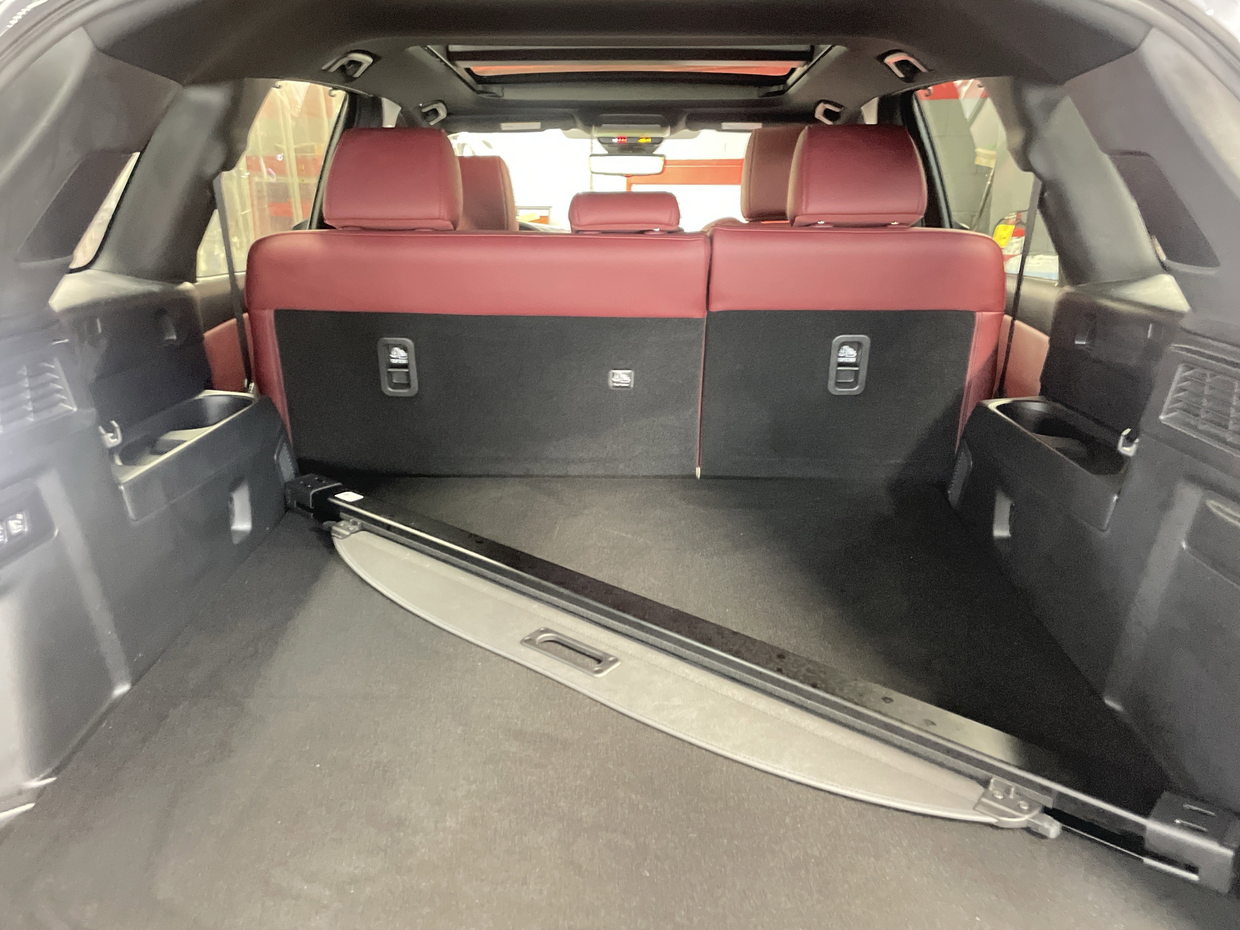 Used 2025 MAZDA CX-70 3.3 Turbo S w/ Premium Package image 34