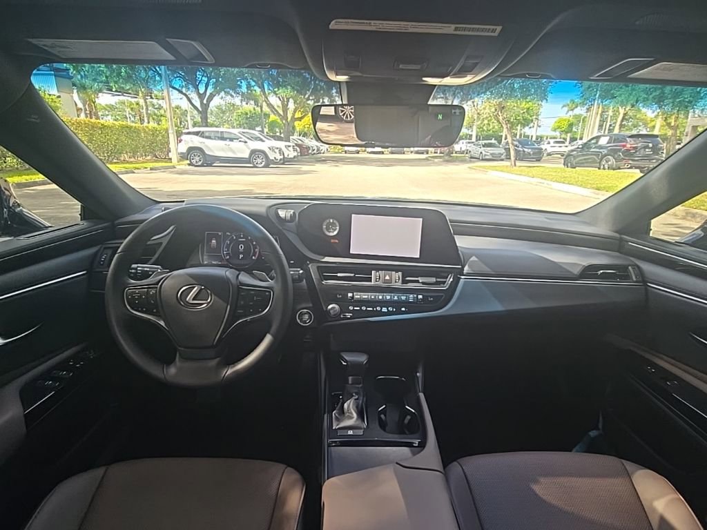 Used 2023 Lexus ES 350 w/ Accessory Package (Z2) FWD image 26