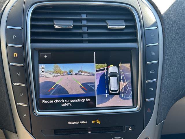 Used 2020 Lincoln Nautilus Reserve image 17