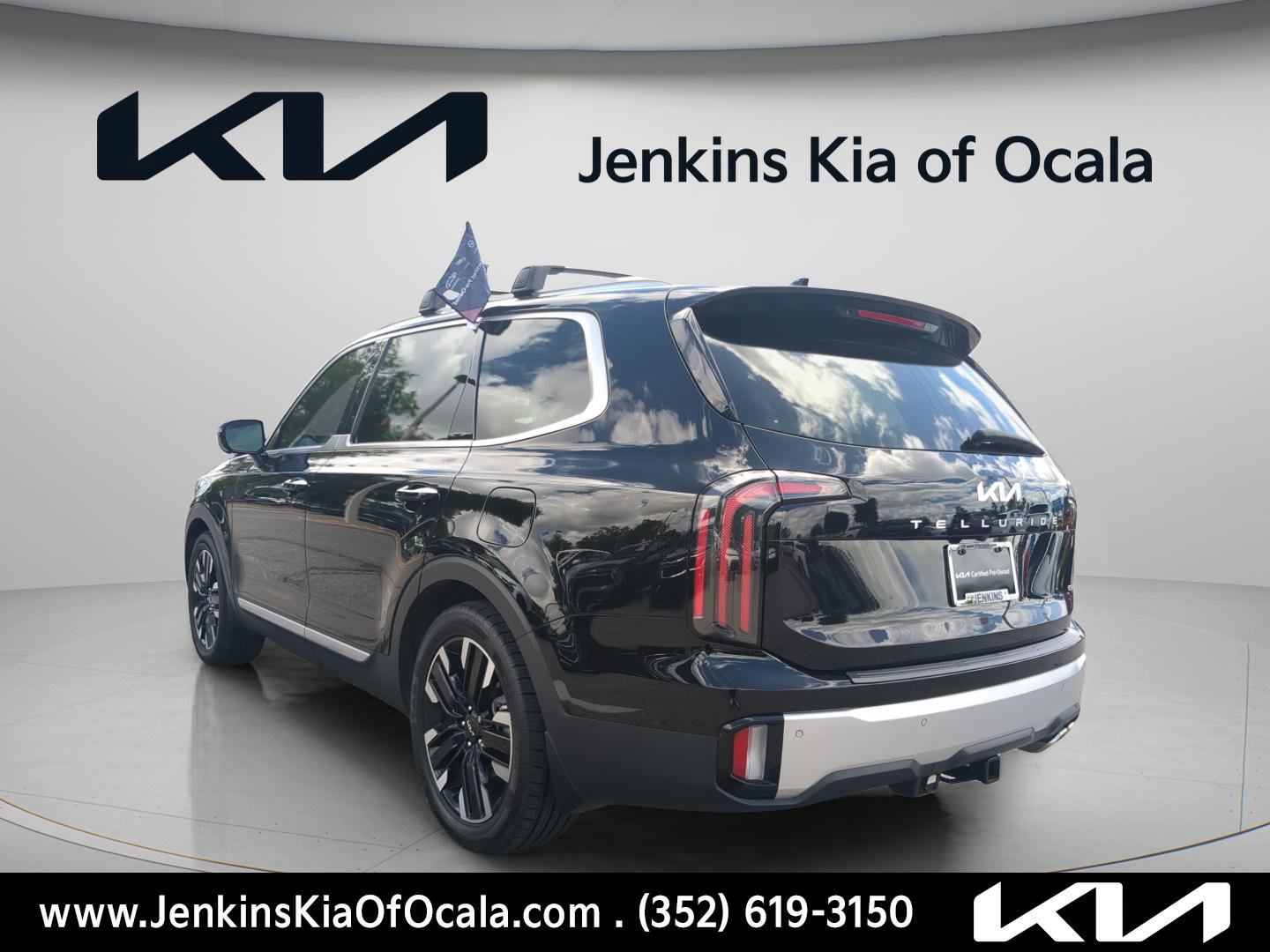 Certified 2024 Kia Telluride SX Prestige w/ Towing Package AWD/4WD image 5