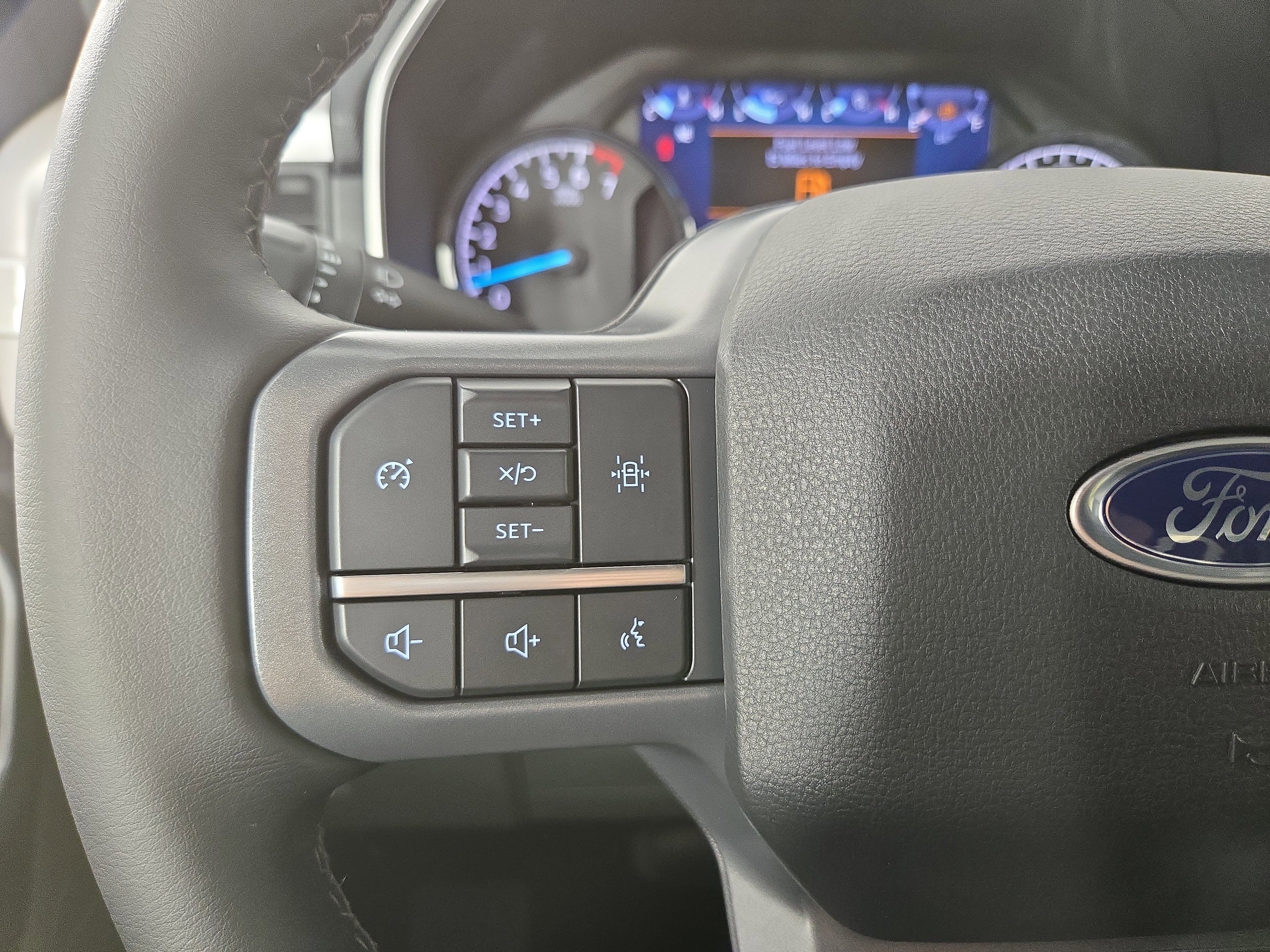 Used 2023 Ford F150 XLT w/ Equipment Group 301A Mid image 15