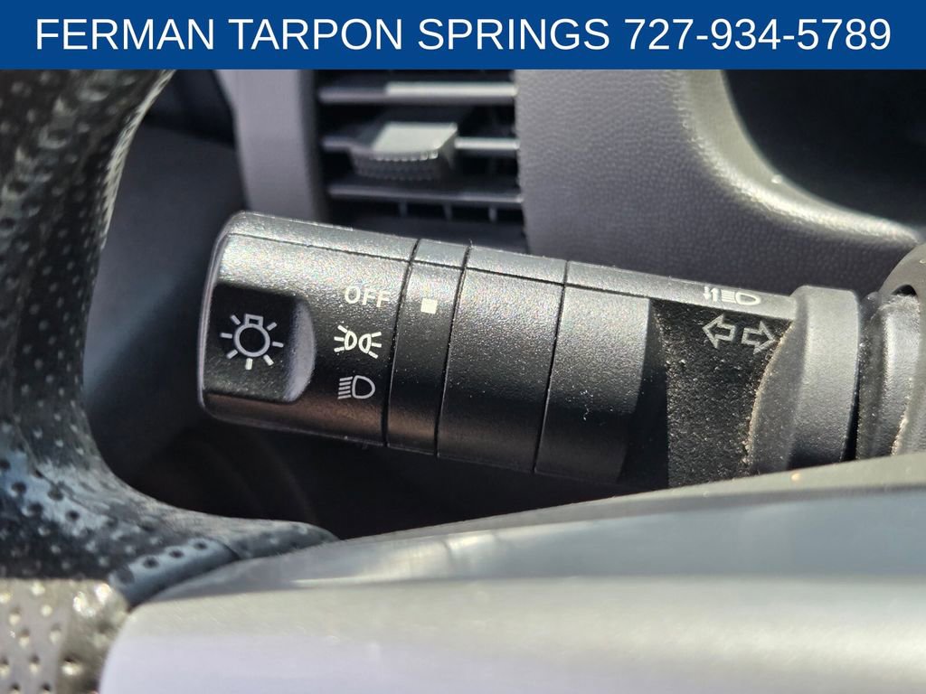 Used 2018 Nissan Frontier SV RWD image 32