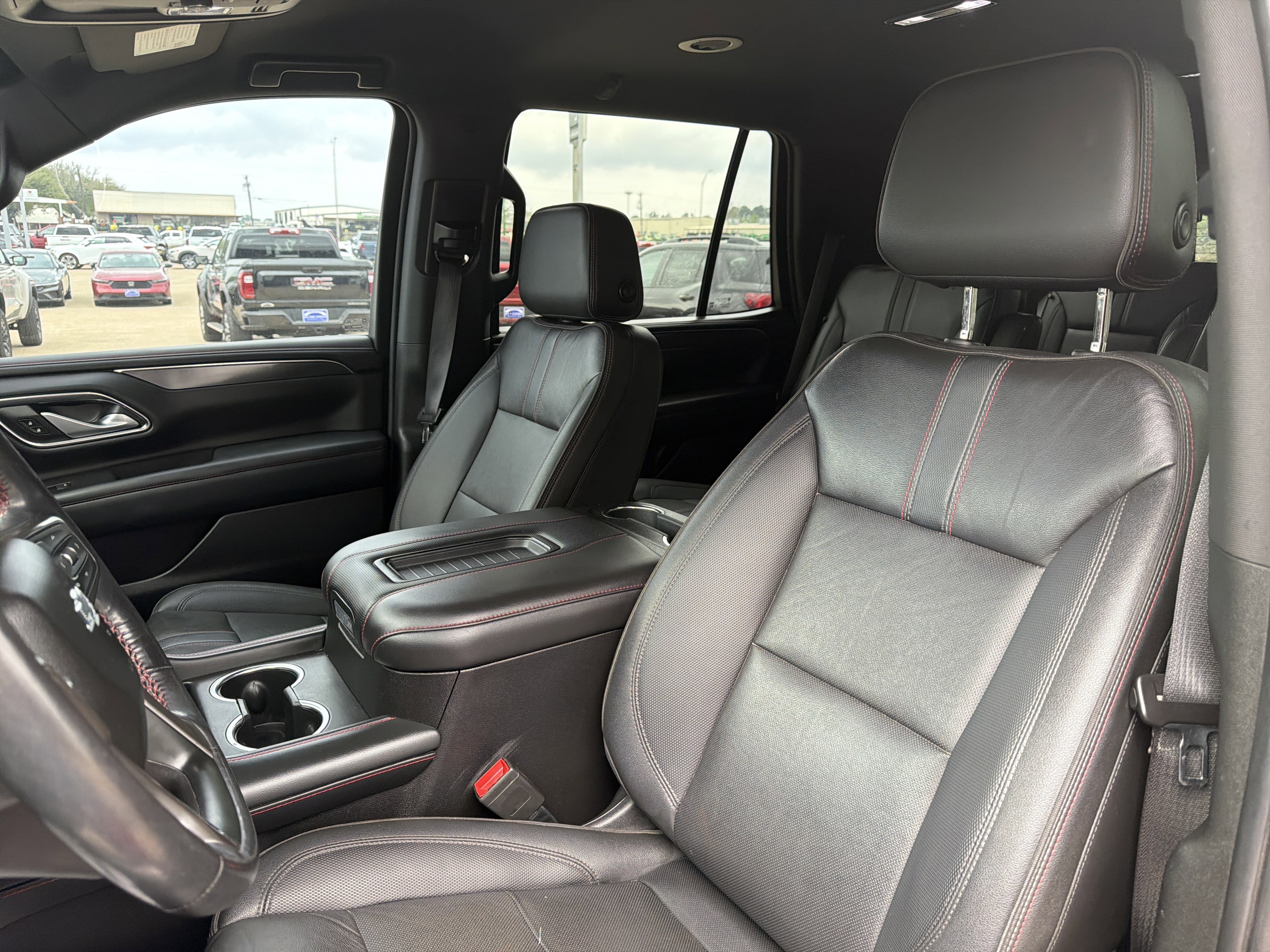 Used 2022 Chevrolet Tahoe RST w/ Luxury Package image 5