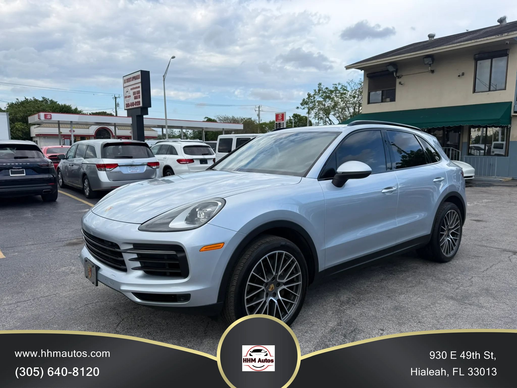 Used 2019 Porsche Cayenne AWD/4WD image 1