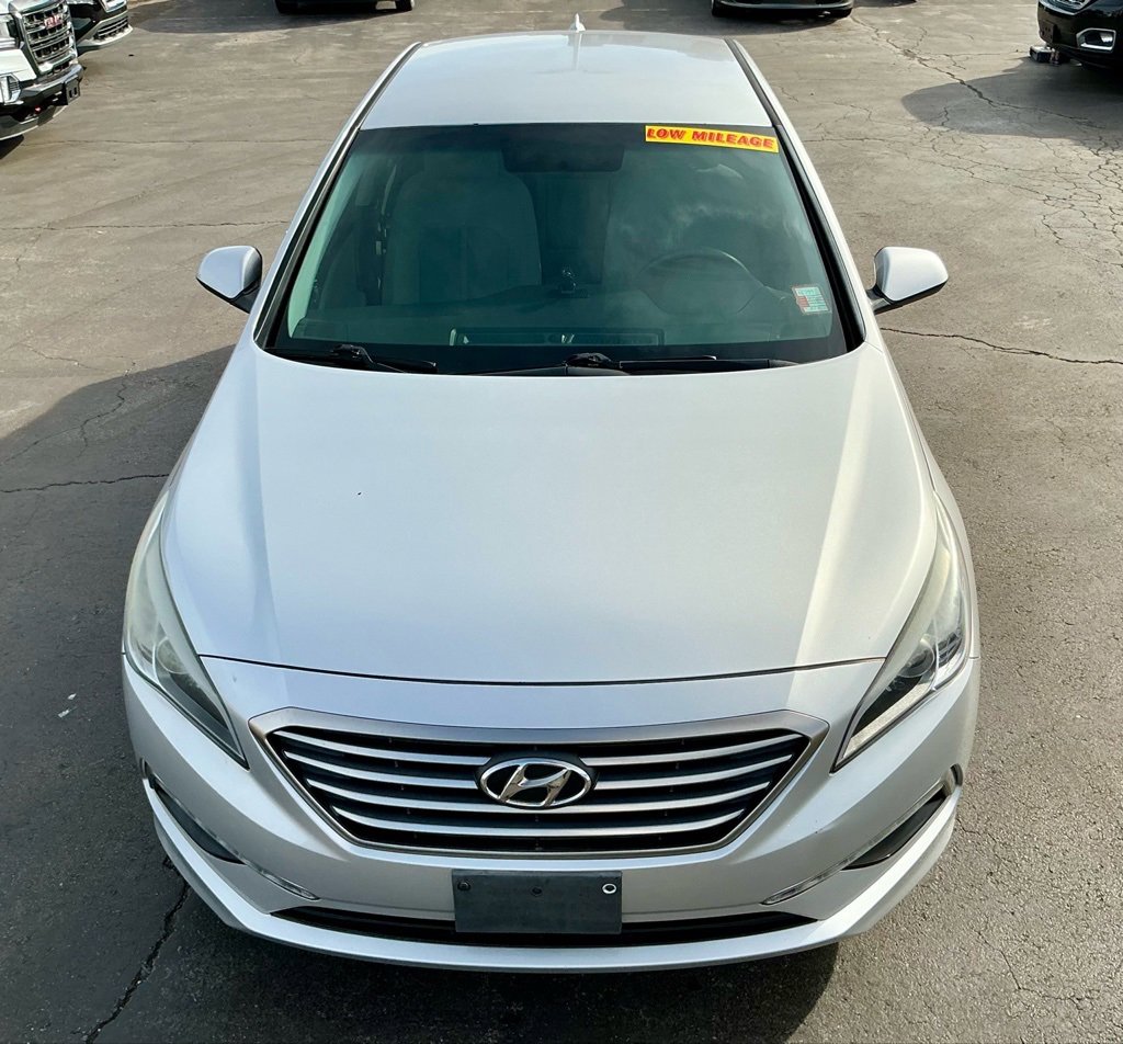 Used 2015 Hyundai Sonata SE image 11