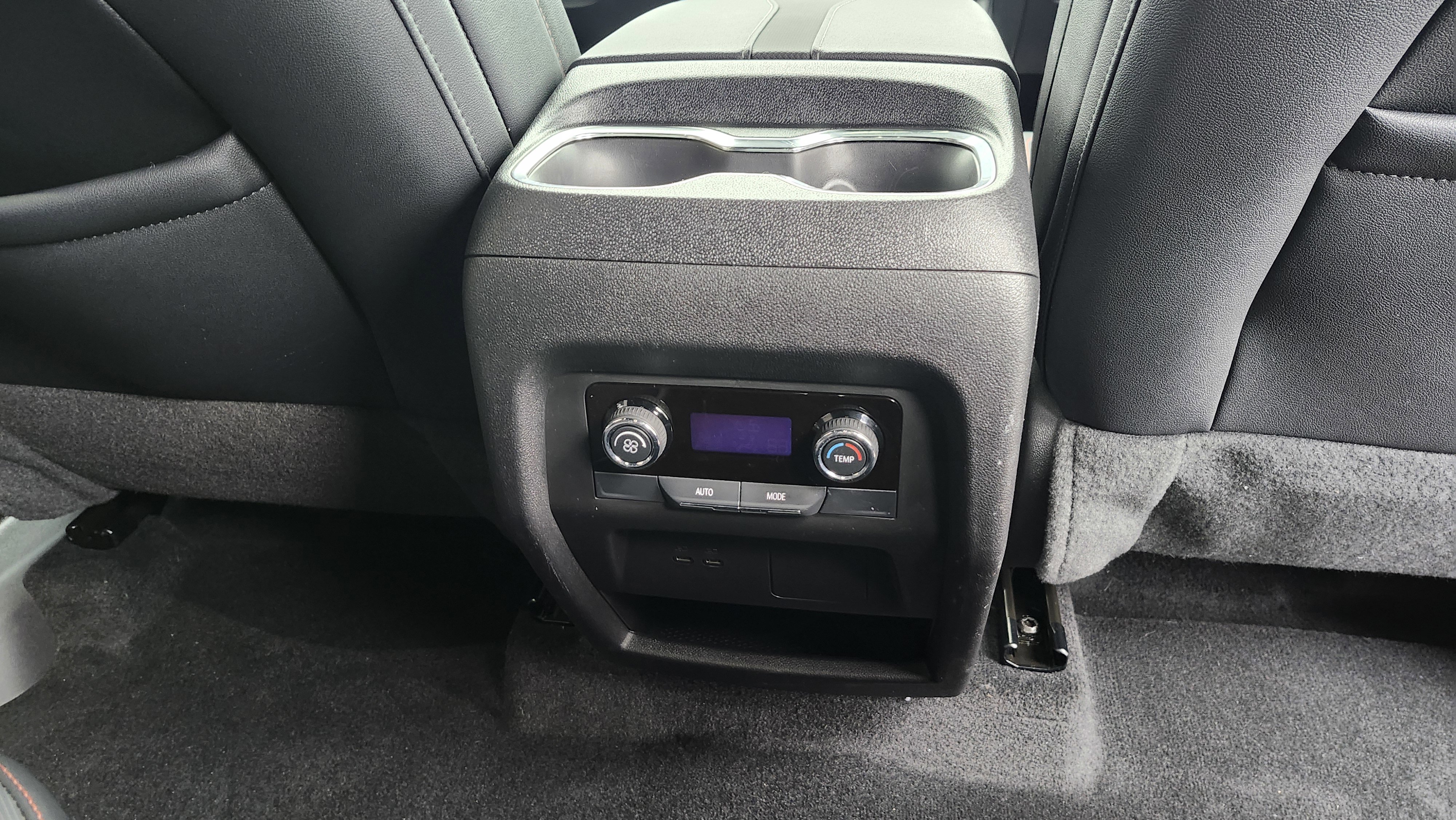 Used 2025 Chevrolet Traverse Z71 w/ LPO, Floor Liner Package image 22