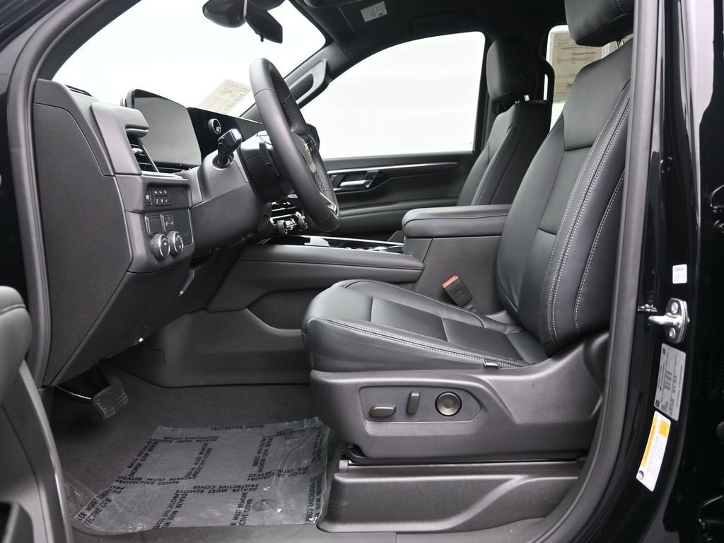 Used 2026 Chevrolet Tahoe LS image 12