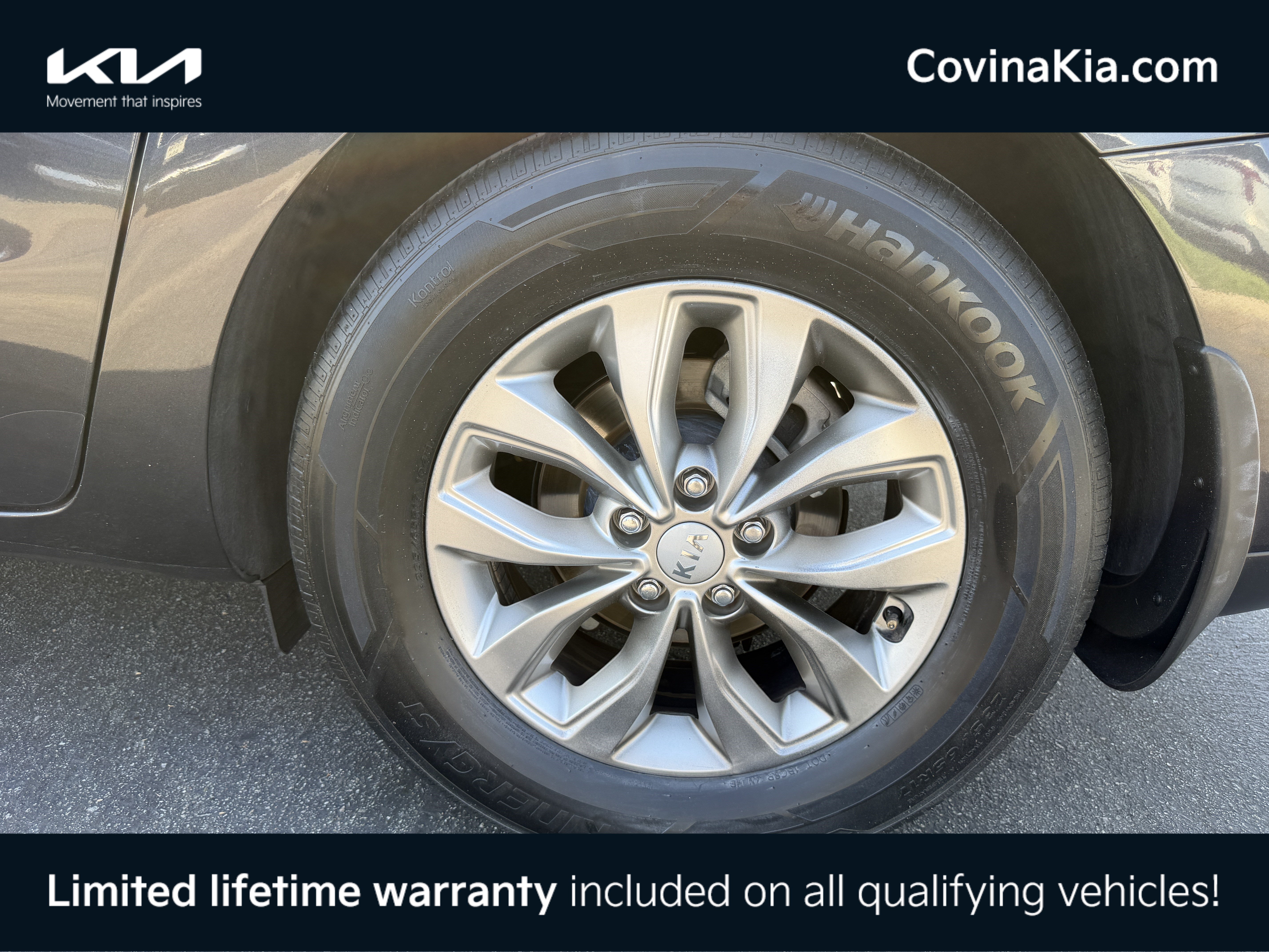 Used 2020 Kia Sedona LX FWD image 11