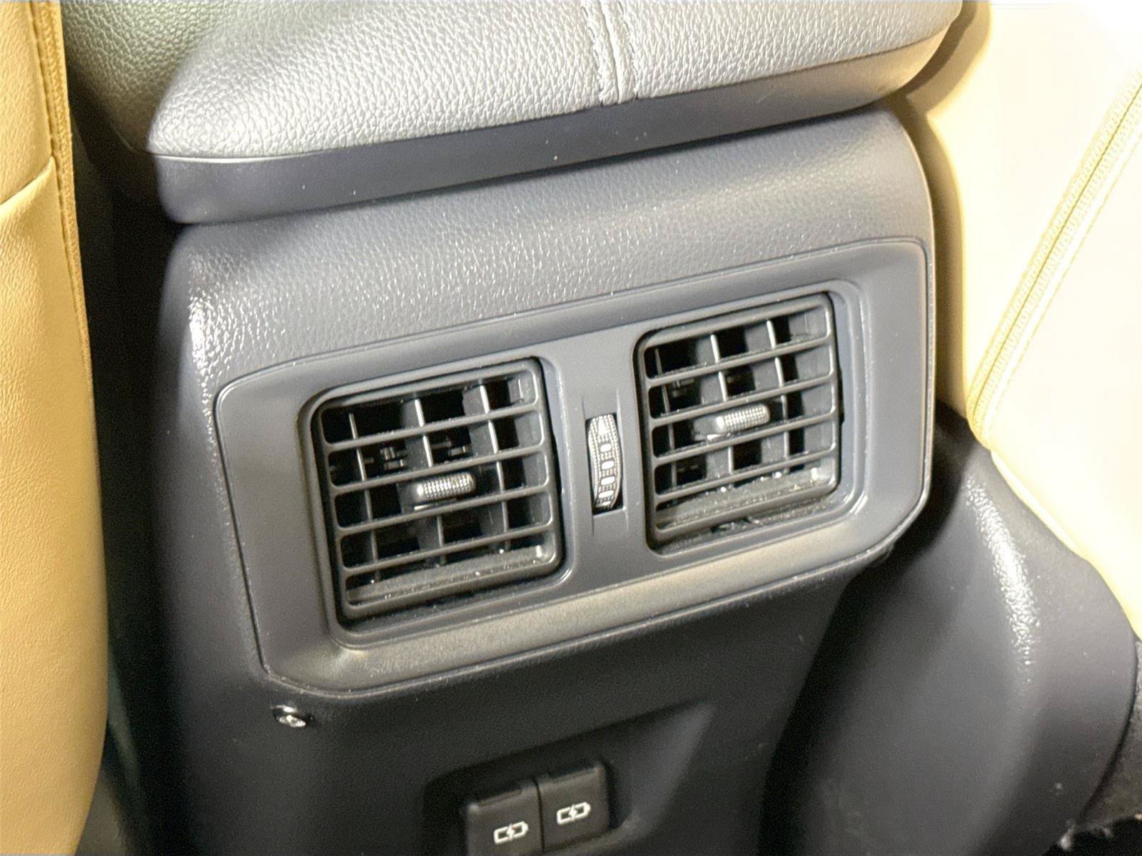 Used 2025 Toyota RAV4 XLE Premium AWD/4WD image 35