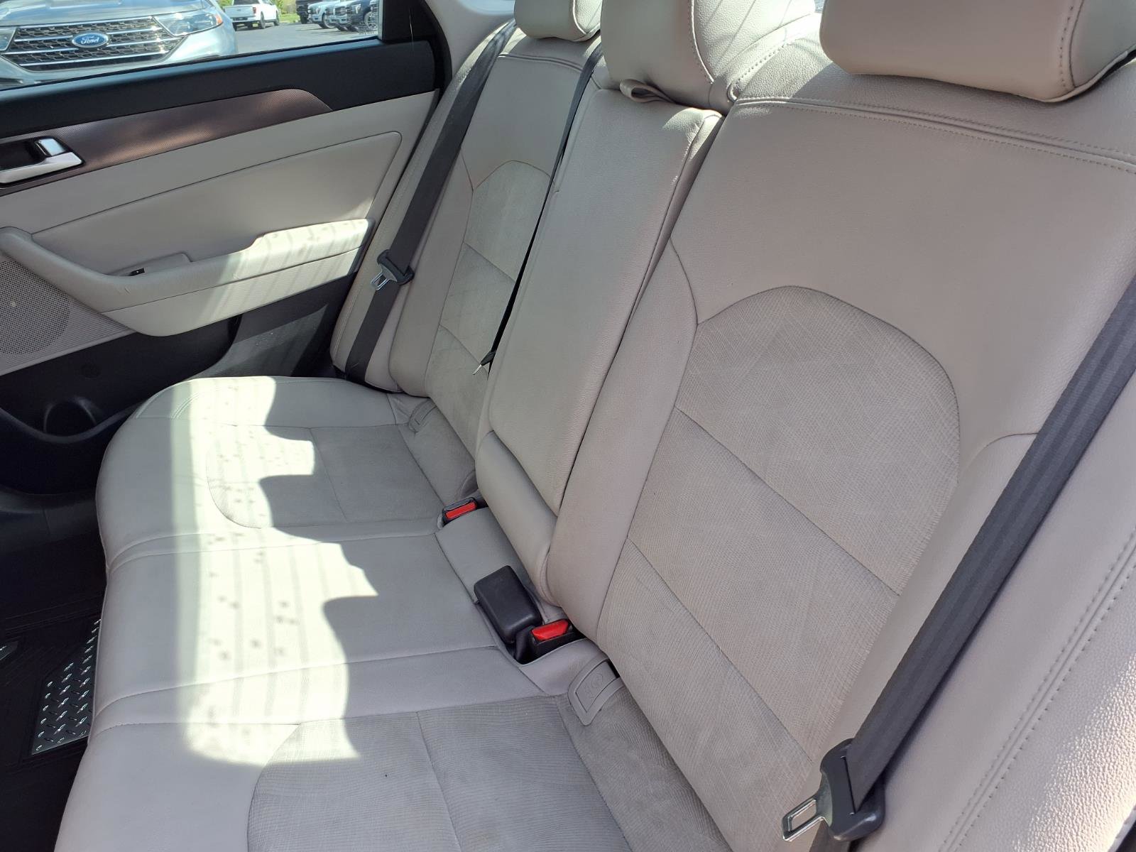 Used 2016 Hyundai Sonata Sport w/ Option Group 03 FWD image 7