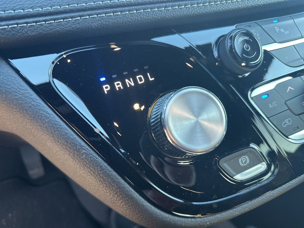 New 2026 Chrysler Pacifica Select image 24
