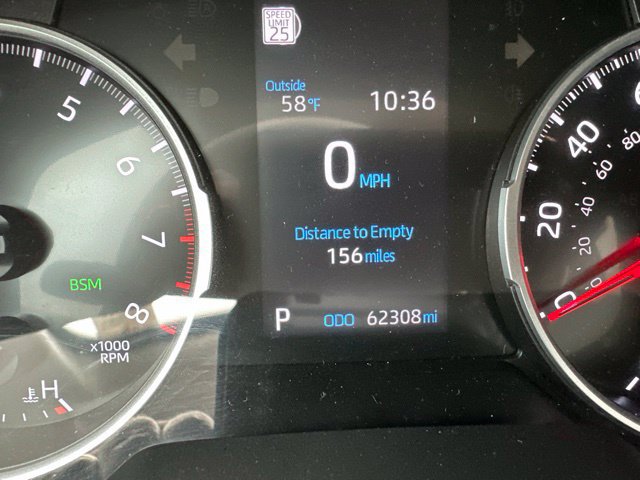 Used 2021 Toyota RAV4 XLE Premium AWD/4WD image 9