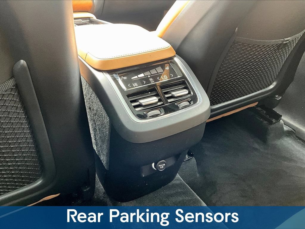 Used 2017 Volvo XC90 T6 Inscription w/ Vision Package AWD/4WD image 13