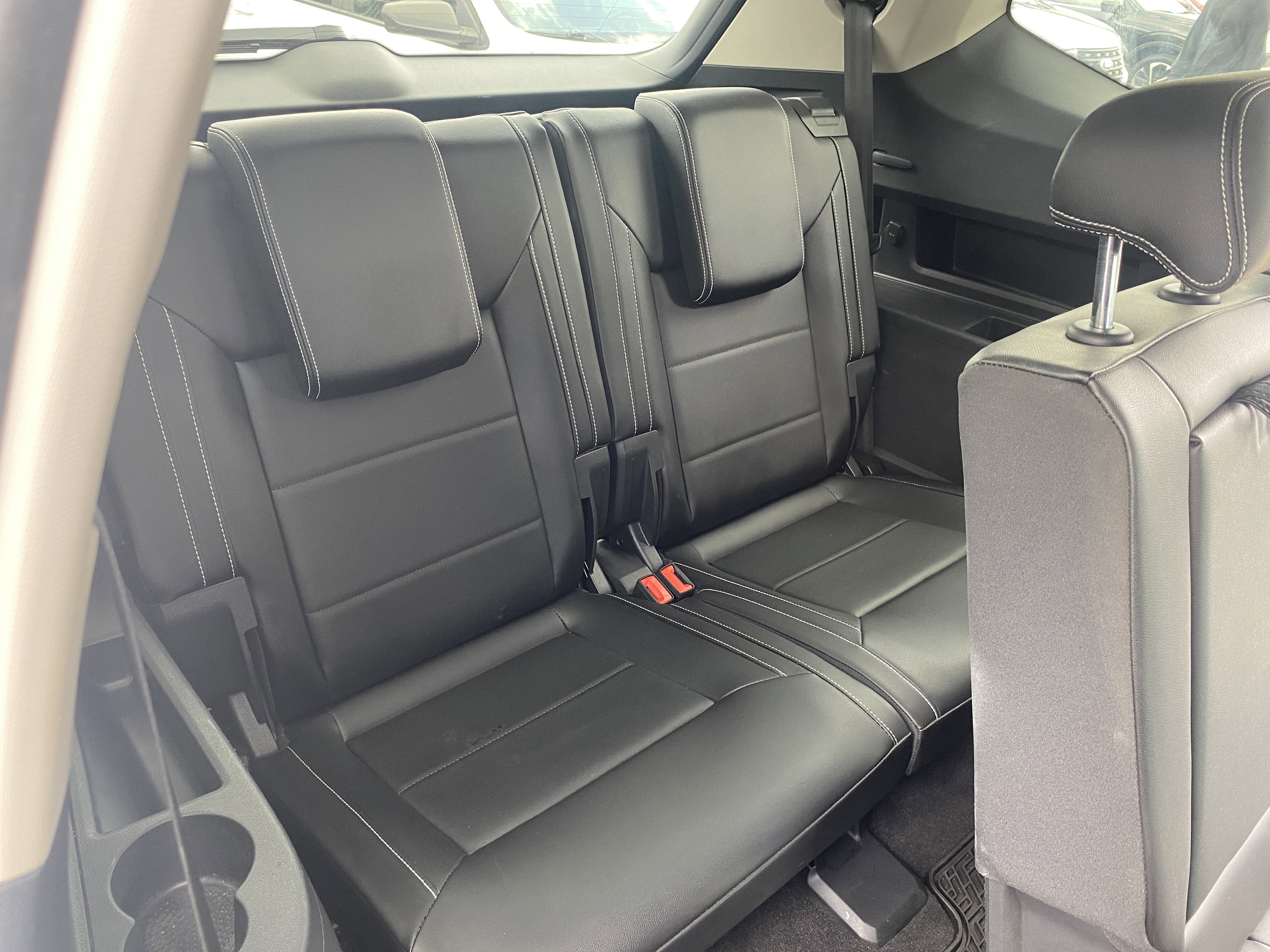Used 2022 Volkswagen Atlas SE FWD image 17