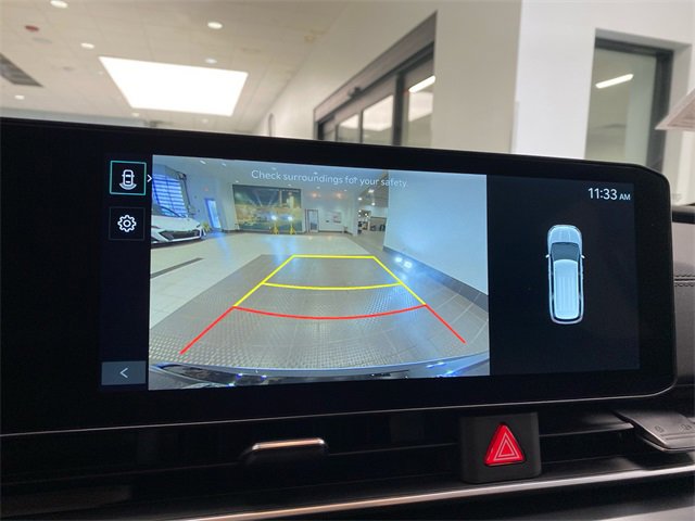 Used 2025 Kia Carnival image 24