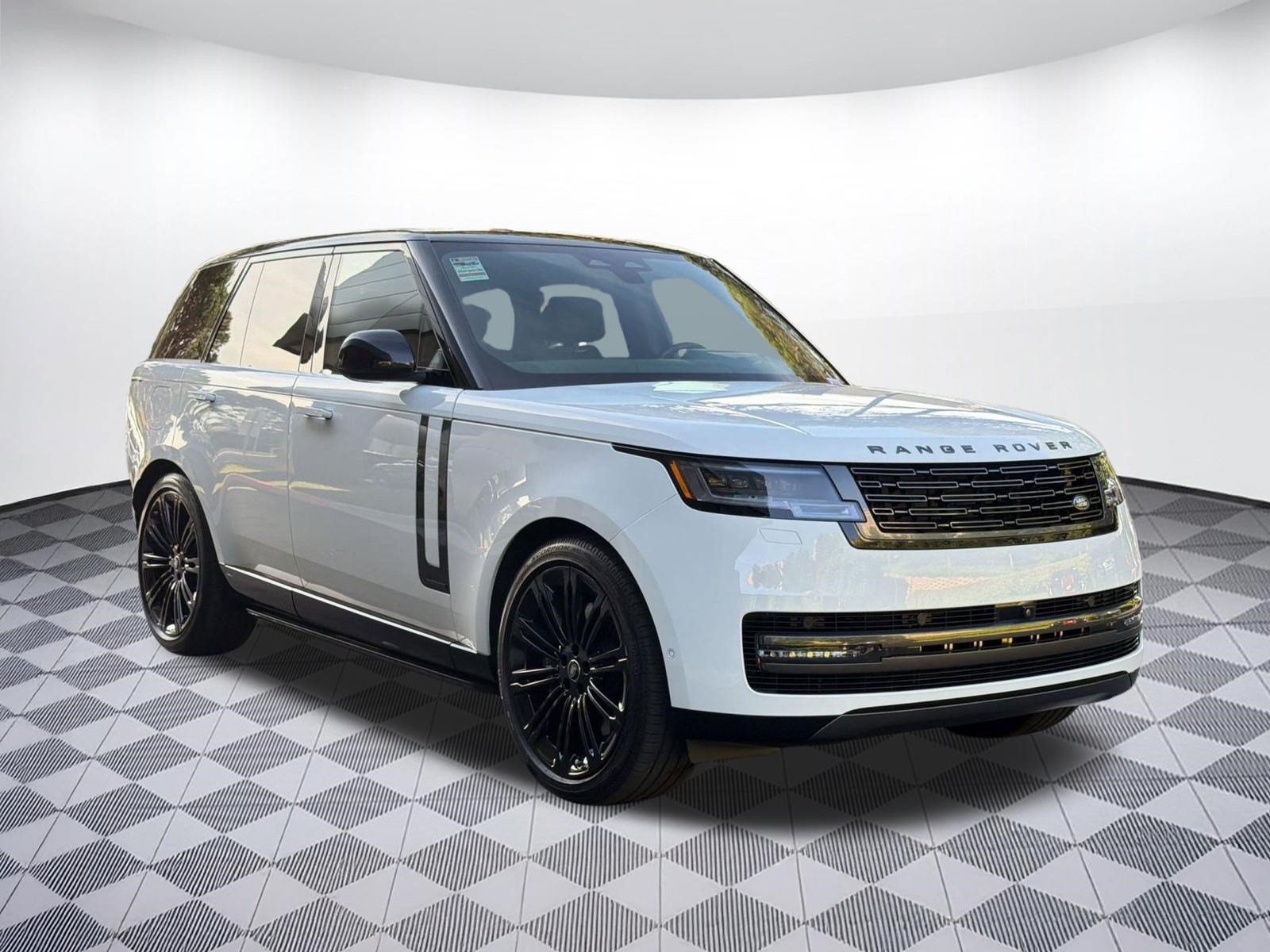 Certified 2025 Land Rover Range Rover Autobiography AWD/4WD image 7