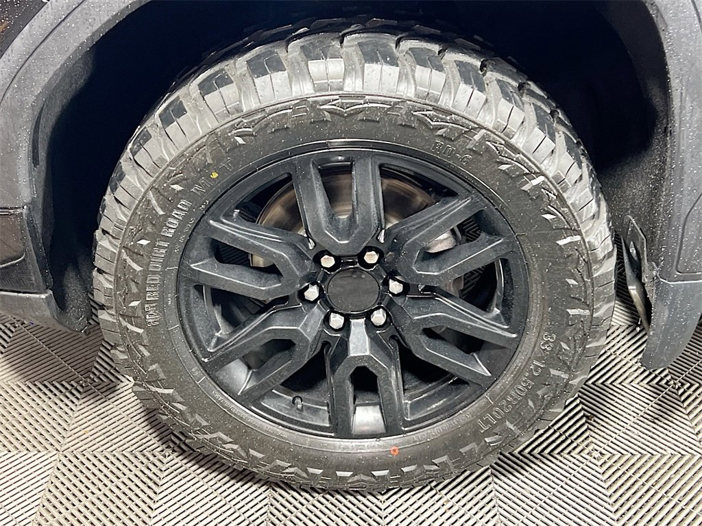 Used 2024 GMC Sierra 1500 Elevation image 27