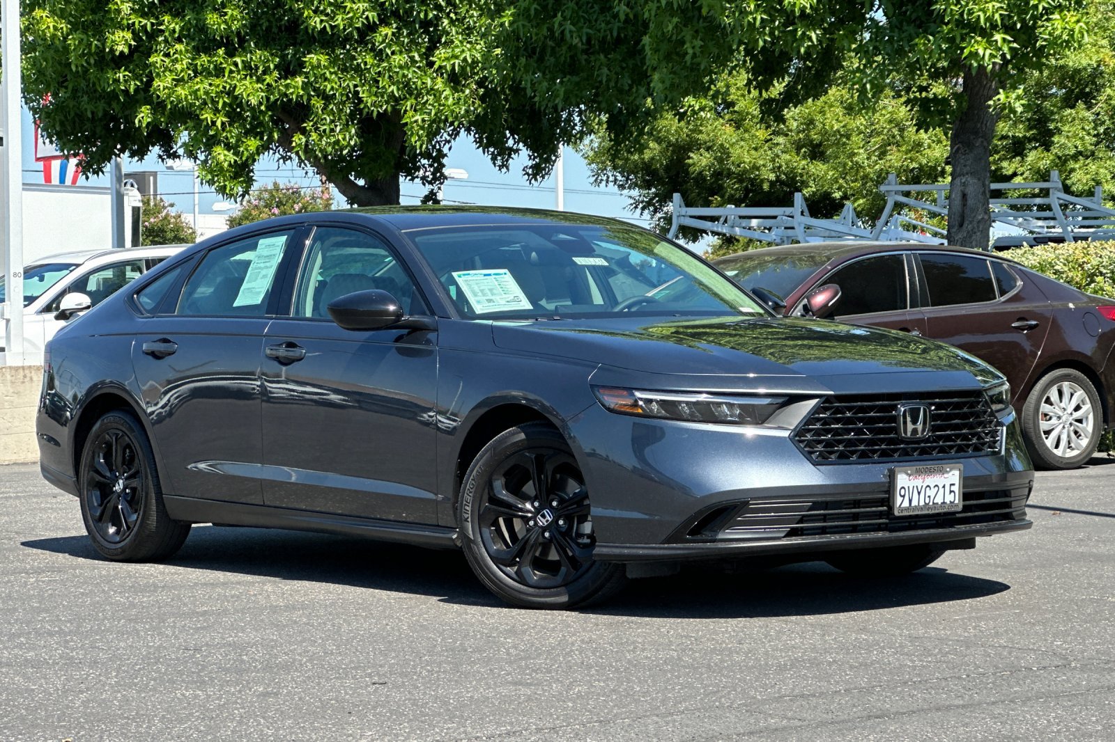 Used 2025 Honda Accord SE image 2