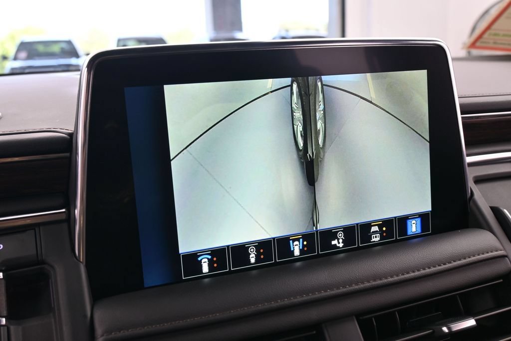Used 2023 Chevrolet Tahoe High Country RWD image 25