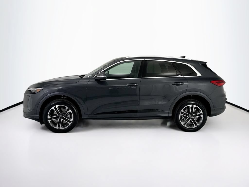 Used 2026 Audi Q5 Premium Plus w/ Premium Plus AWD/4WD image 8