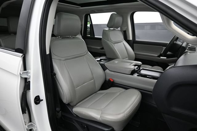 Certified 2025 Ford Expedition Max Active RWD image 34