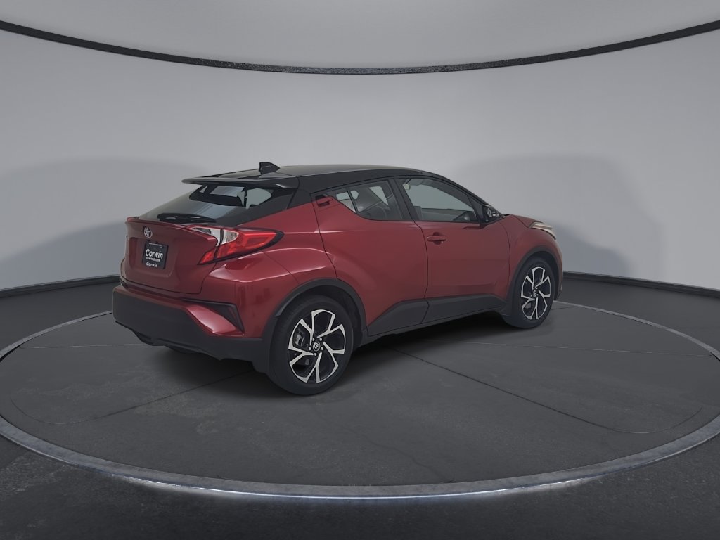 Used 2020 Toyota C-HR XLE FWD image 16