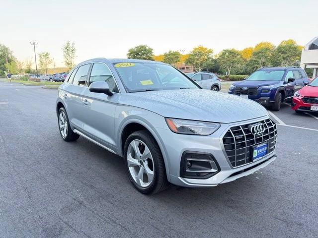 Used 2021 Audi Q5 2.0T Premium Plus w/ Premium Plus Package AWD/4WD image 4
