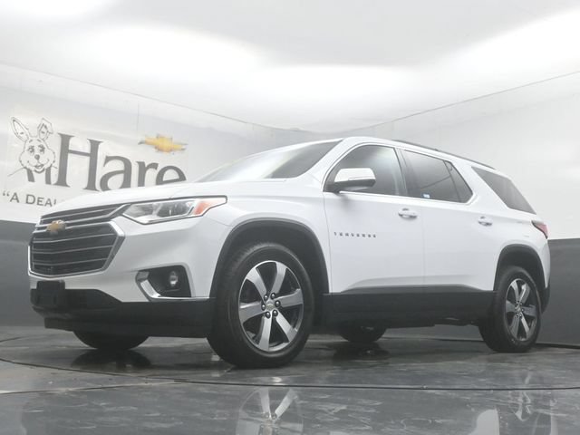Used 2021 Chevrolet Traverse LT w/ LT Premium Package AWD/4WD image 57