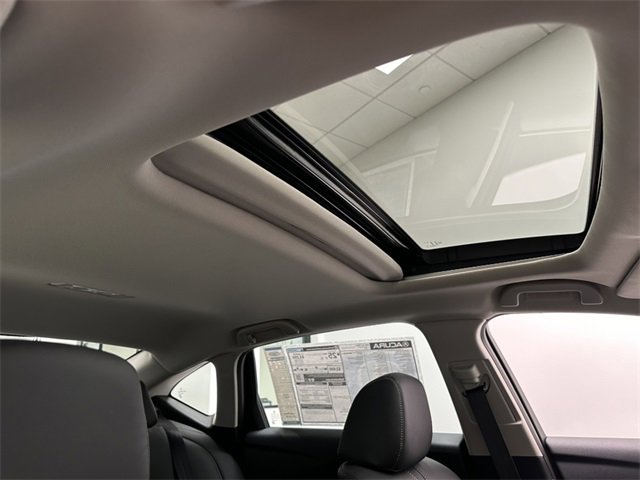 New 2025 Acura TLX w/ Technology Package image 10