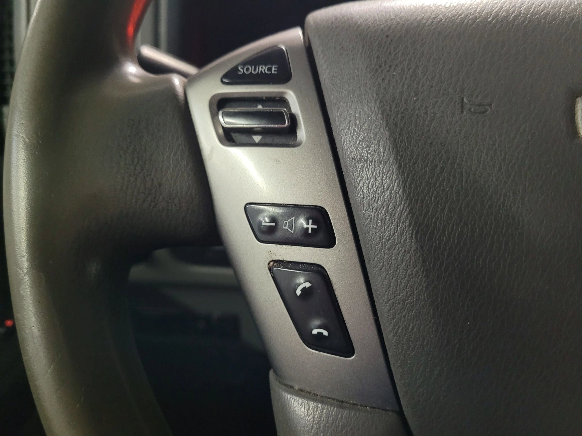 Used 2019 Nissan NV 2500 S image 17