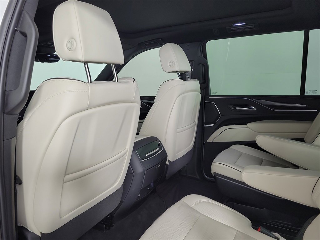 Certified 2023 Cadillac Escalade ESV Sport w/ LPO, ONYX Package image 13